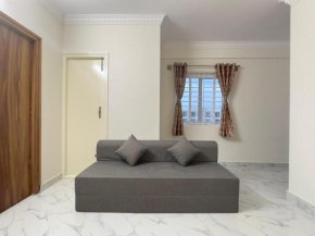 1BHK near Sarjapur road with lift 101